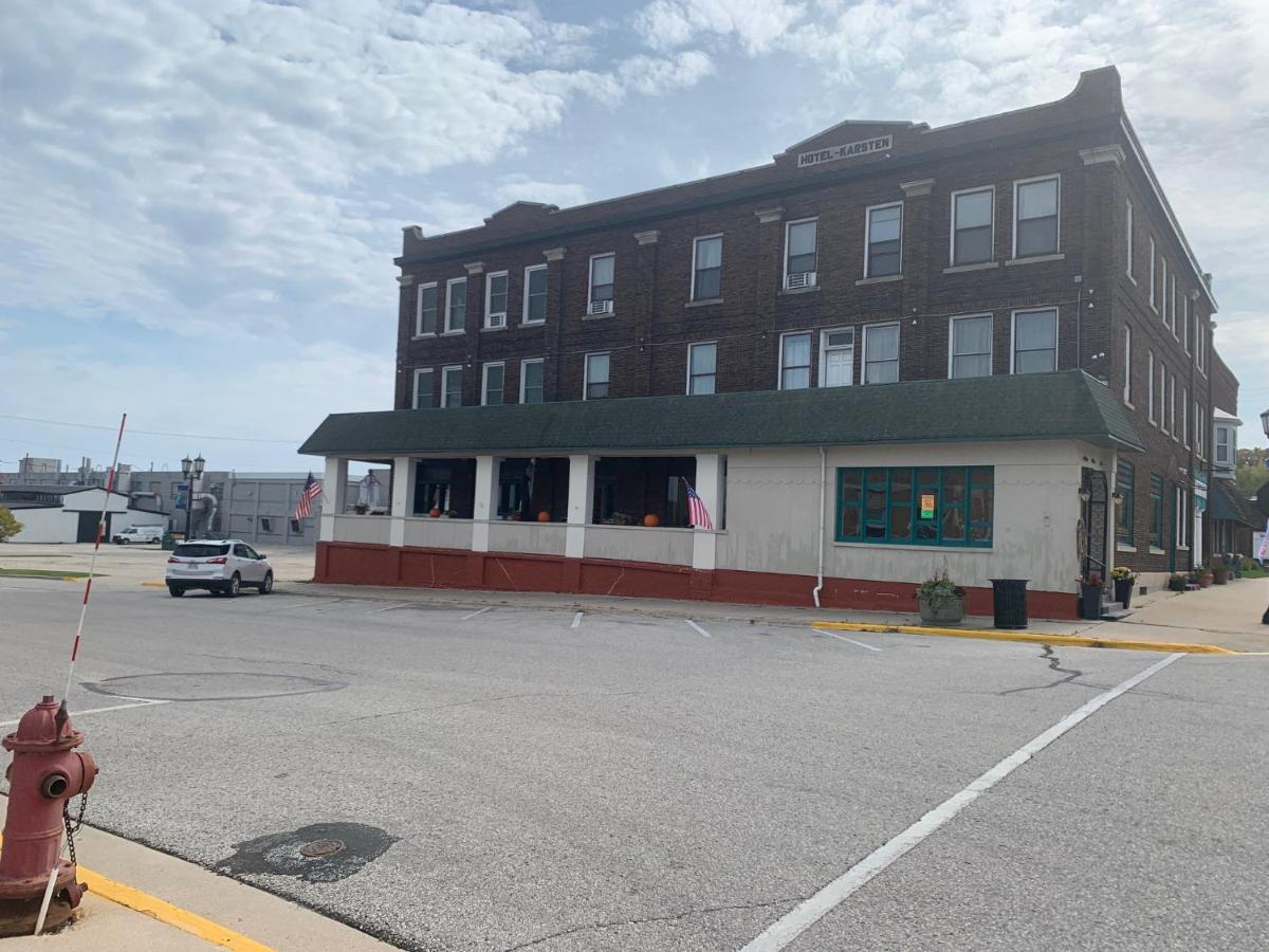 Karsten Hotel Kewaunee Exteriör bild